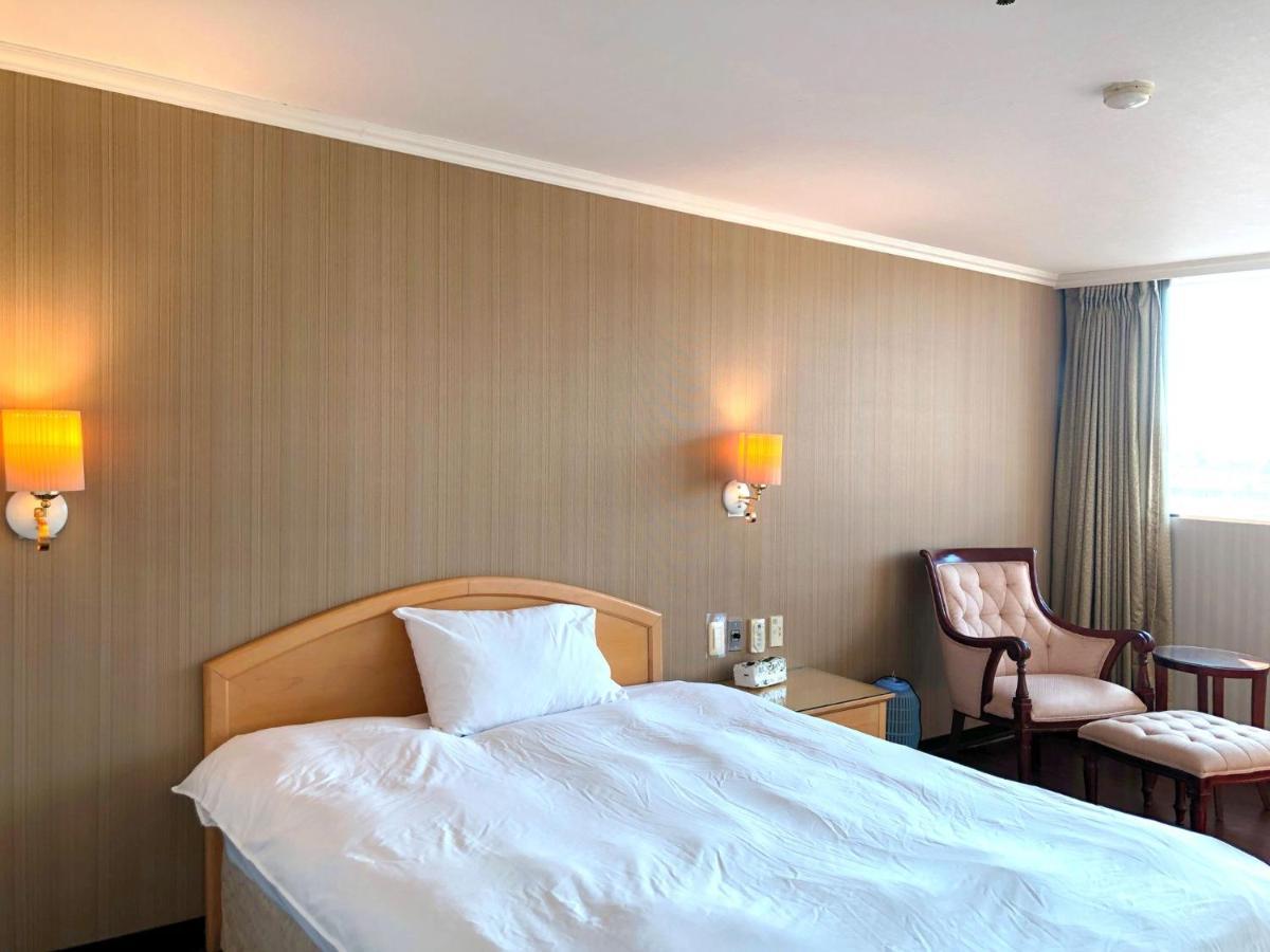סינצ'ו סיטי Hermes Hotel מראה חיצוני תמונה