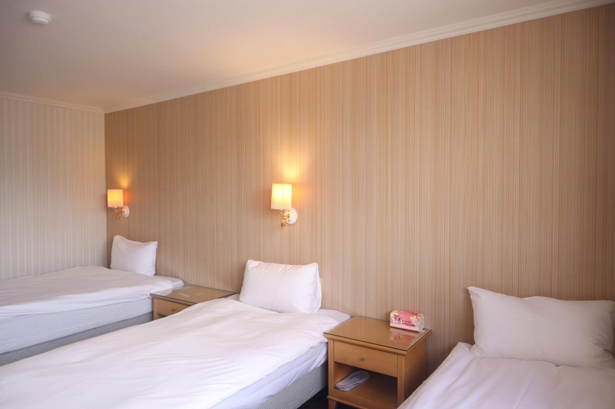 סינצ'ו סיטי Hermes Hotel מראה חיצוני תמונה
